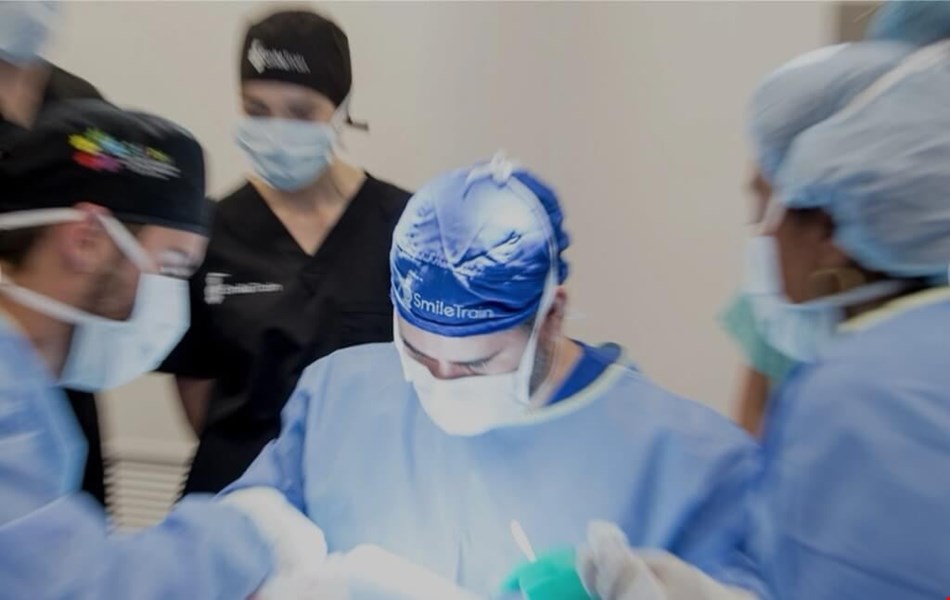 Dr. Rodrigo Morales De la Cerda 1